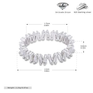 Detailed size specifications and weight of the V-shaped 925 silver zircon ring