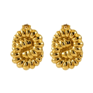Boucles d'oreilles ovales torsadées vintage en or 18k avec texture métallique