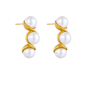 Vintage gold stainless steel wavy earrings with three elegant white inlaid pearls