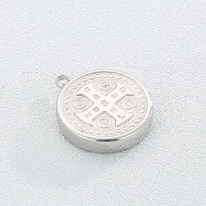 Pendentif croix ronde en acier titane hip-hop rétro avec gravures vintage détaillées