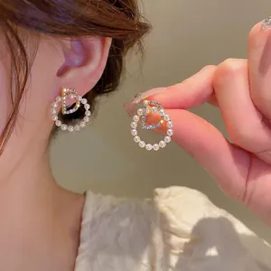 Boucles D'oreilles Créoles Künstliche Perles Rondes Lettre D En Strass Avec Tige En Argent Bijoux Rétro Français Pour Femmes