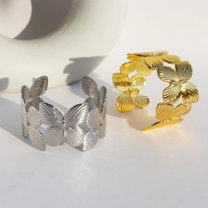 Vintage Butterfly Open Cuff Bracelet For Women Luxurious Wide Gold Plated Brass Bracelet Hollow Adjustable Jewelry Gift