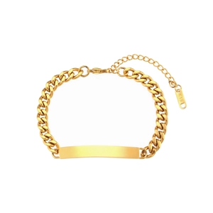 Detailed view of an 18K gold plated Cuban link bracelet with adjustable lobster clasp