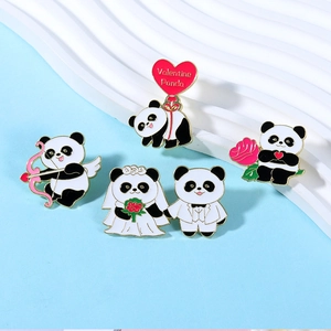 Set mit vier süßen Panda Emaille-Pins für Hochzeits- oder Valentinstagsgeschenke