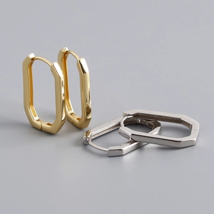 Luxurious S925 sterling silver geometric rectangular hoop earrings in gold and silver