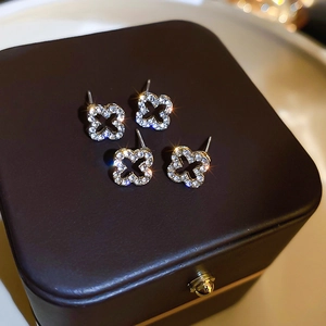 Hollow Four-Leaf Clover Stud Earrings Alloy Zirconia With Silver Earring Post Elegant Flower Jewelry For Women