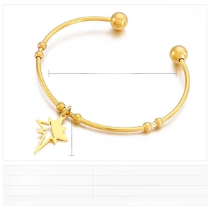 Detailed view of golden stainless steel open bangle with 21x15mm star pendant dimensions