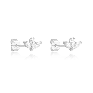 Elegant S925 sterling silver marquise cut zircon flower stud earrings in white