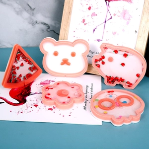 Moldes agitadores DIY de oso, sandía y pulpo con rellenos de purpurina de colores