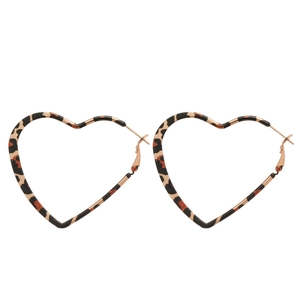 Fashionable leopard print heart hoop earrings for women with silver pins and metal base