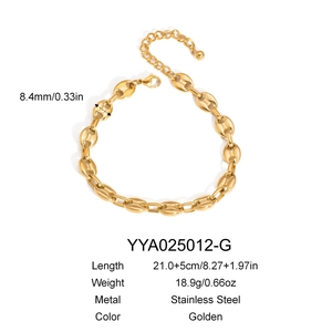 Macro detail of gold coffee bean link anklet with size and weight measurements