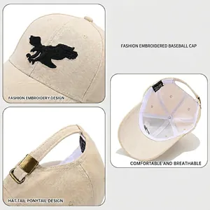 Casquette beige avec broderie d'aigle 3D et ouverture réglable pour queue de cheval