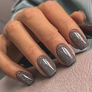 Short square dark grey glitter press-on nails with reflective diamond shimmering finish