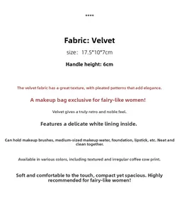 Detail view of large velvet makeup bag size 17.5x10x7cm with 6cm handle and white lining