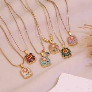 Collier Pendentif Tournesol Rétro Acier Inoxydable Émail Rectangulaire Plaqué Or Chaîne Avec Künstliche Perle Et Mauvais Œil