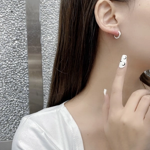 Polished 925 sterling silver hoop earrings for women, minimalist luxury style, daily wear