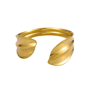 Minimalist 18K gold plated wavy open bangle with layered irregular leaf design lines