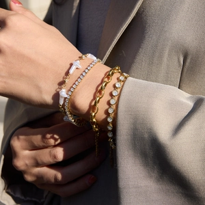 Bracciale in Acciaio Inossidabile Placcato Oro 18K Con Croce e Perla Artificial Donna Impermeabile Ipoallergenico Zircone Gioielli