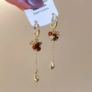 Elegante Tigerauge-Stein Quasten-Ohrringe mit Gold-Finish und Perlenanhängern