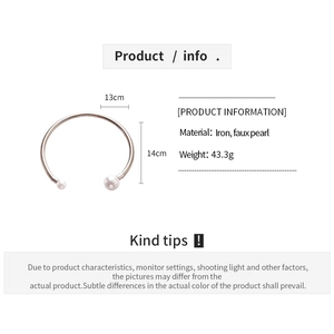 Detailed size and material diagram of the metallic open collar with faux pearl accents