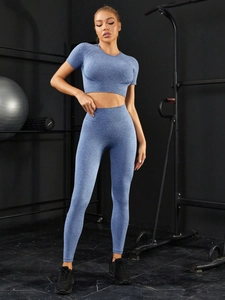 Marineblaues zweiteiliges Nylon-Yoga-Set mit Leggings mit hoher Taille und Crop-Top