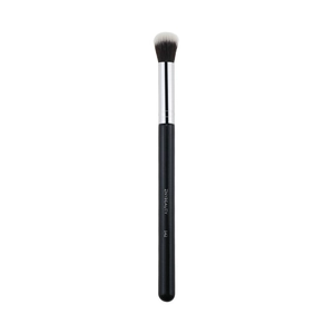 Pro 142 concealer brush with matte black handle and soft black-and-white synthetic bristles