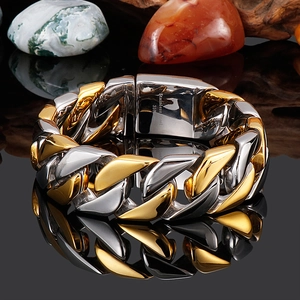Detail of 316L stainless steel 20mm Cuban link bracelet with engraved material mark