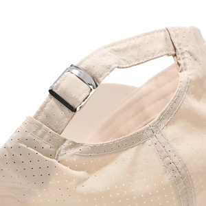 Quick-dry breathable summer sports cap in beige with adjustable metal buckle detail