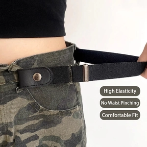 Adjustable black elastic lazy belt for women on camouflage pants with snap closure detail