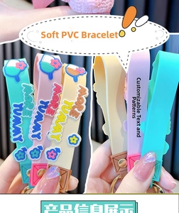 Bunte PVC Handschlaufe Schlüsselanhänger mit niedlichen Cartoon Blumen und Eiscreme Anhängern.