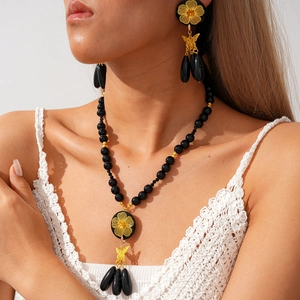 Gothic Beaded Necklace And Drip Earrings With Silver Earring Post Resin Flower Butterfly Pendants Retro Jewelry For Lady