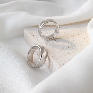 S925 sterling silver minimalist adjustable open rings with high-polished mirror finish