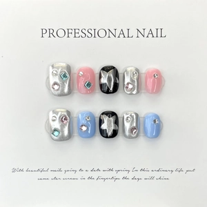 Handmade Y2K Star Press On Nails Pink Blue Contrast Color Rhinestone Metallic Fake Nails For Women Sweet Cool Style