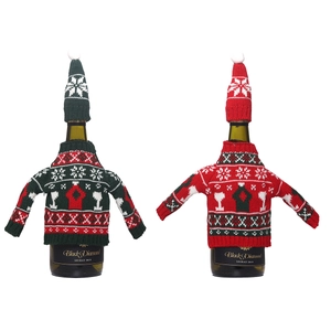 Christmas knit wine bottle covers set with red and green sweaters and matching hats