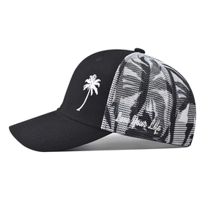 Casquette de baseball tropicale avec palmier brodé et panneaux en maille aérée