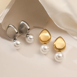 Elegant 18K gold and silver plated water drop earrings with pearls on textured stone