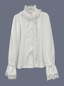 Elegant white lace shirt with long sleeves and French retro pleated ruffles detail