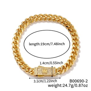 Detaillierte Größenangaben für das goldene Cuban-Kettenarmband mit Zirkonia-Mikropavé