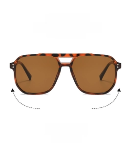 Détails des lunettes aviateur vintage avec monture écaille et double pont chic