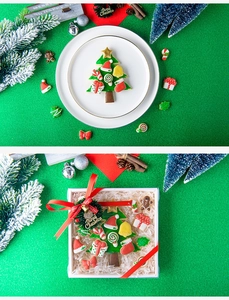 Christmas tree cake mold and festive baking tools set in transparent gift packaging