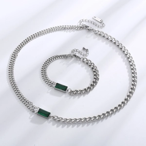 Vintage emerald square pendant jewelry set with silver necklace and bracelet
