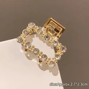 Piccola molletta per capelli quadrata in metallo dorato con strass 2.7*2.3cm