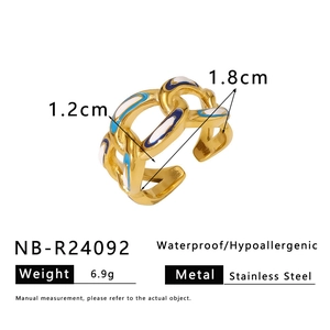Detail shot of chain-link ring showing dimensions 1.2cm height and 1.8cm diameter size