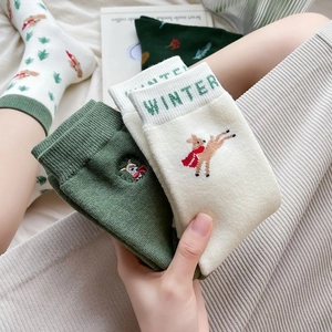 Winter forest green elk cartoon embroidery Christmas socks in white and green cotton set