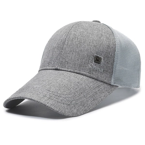 Men's breathable mesh baseball cap in light grey with long brim for sun protection