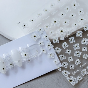 Relief Nagelaufkleber Weiße Blumen Designs Selbstklebende Decals Für Maniküre Dekoration Elegant Gossamer Stil