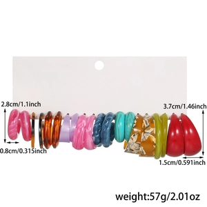 Vue détaillée du lot de boucles d'oreilles en acrylique avec dimensions et poids précis