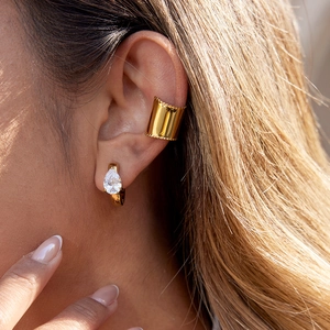 Classic 18K gold plated stainless steel wide ear cuff and pear-shaped drop earrings
