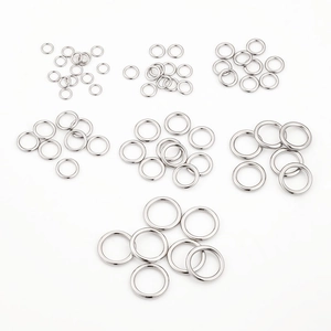 Polished silver stainless steel jump rings for jewelry making in various sizes
