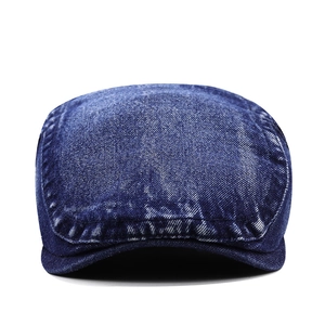 Breathable washed denim ivy cap in dark blue with vintage finish and stitched edges